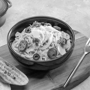 Spaghetti Jalapeno Creamy Cheese Sauce