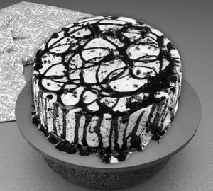 Round Chocolate Ice Cream Cake 1.2Kg