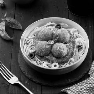 Spaghetti with Veg. Balls