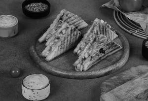 Peri Peri Vegetable Cheese Sandwich
