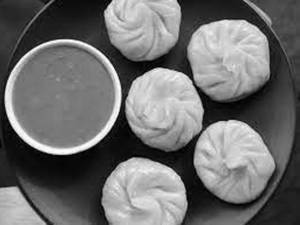 Veg Steamed Momos