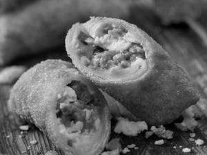Cheese Chilli Onion Roll