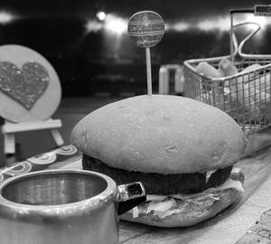 Googly Fried Chicken Burger