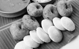 Idli Vada Family Pack