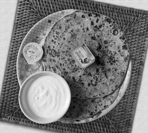 Aloo Mathi Parathe (2pcs)