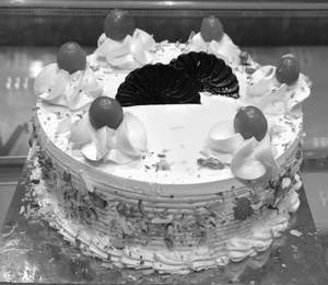 Rasmalai Cake