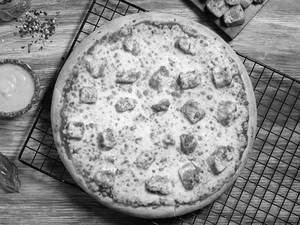 Kadhai Paneer Tikka Pizza