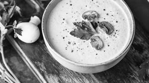 Cream Of Wild Mushroom & Truffle Oil