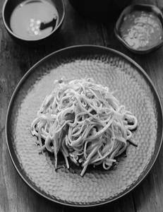 Veg Schezwan Noodles