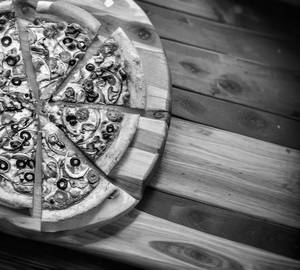 Peri Peri Spicy Pizza