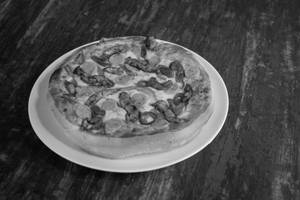 8" Chicken Ultima Pizza