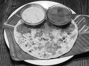 Tomato Uttapam