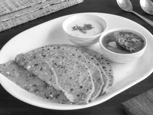 Mix Paratha
