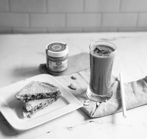 Smoothie N Sandwich