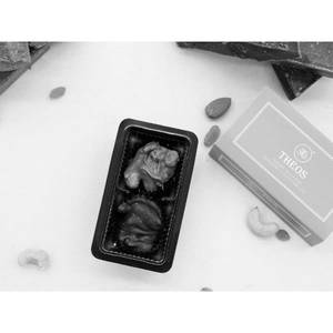 2 Pc Assorted Chocolate Nut Clusters 240 Gms