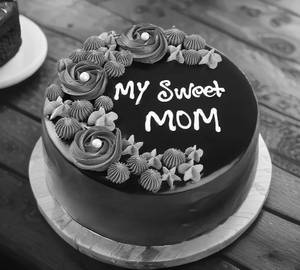 Dark Forest Cake (Eggless)