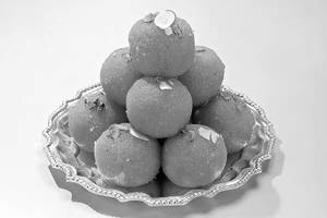 Kesar Motichoor Ladoo ( Vanaspati )