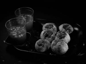 Pani Poori (6 Pcs)