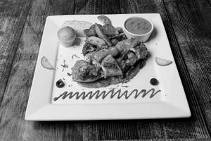 Chicken Florentine With Marinara Platter