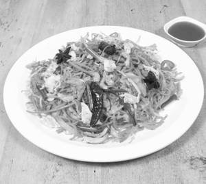 Egg Schezwan Noodles