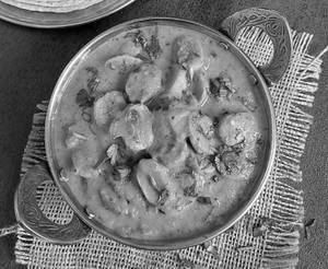 Mushroom curry