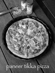 Paneer Tikka Pizza