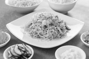 Chicken Hakka Butter Garlic Noodles