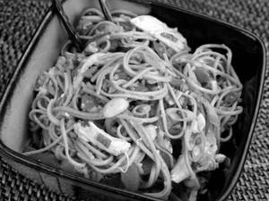CHICKEN NOODLES