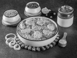 Aloo Matar (gravy)