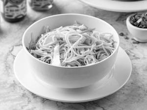 Veg Hakka Noodles