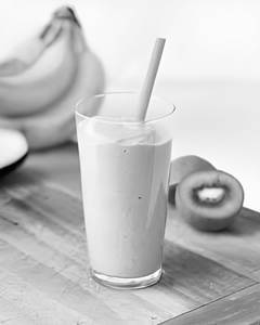 Banana Kiwi Shake