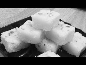 Coconut Barfi (500 gm)