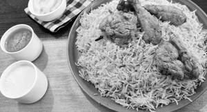 Malamaal Murgh Dum Biryani [500 grams]