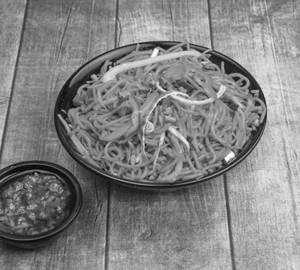 Schezwan Noodles Veg