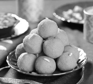 Besan Laddu 