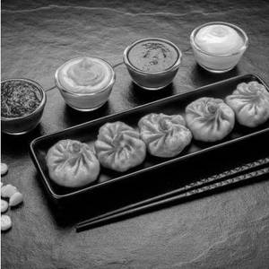 Fried Masala Paneer Momo's - 5 pc's