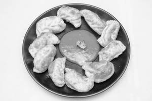 Paneer Fried Momos [10pcs]