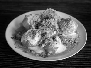Dahi Batata Puri