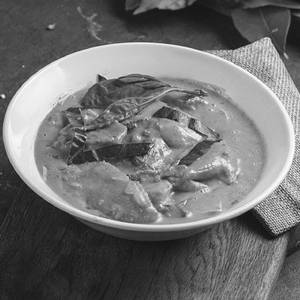 Pork In Green Curry