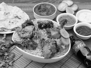 Chicken Dum Biryani Family Pack + Drink 250 Ml Pet                        
