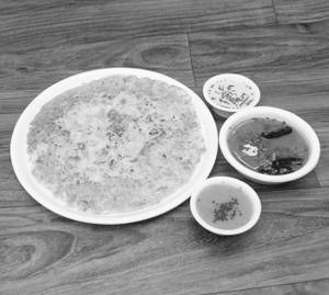 Onion Uttapam