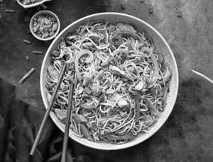 Chicken hakka noodles