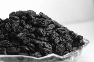 Black Kishmish (Raisins)