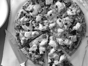 6" Double Cheese Chicken Pizza