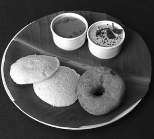 Idli Vada