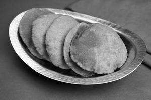 Malvani Wade (5 Pcs)