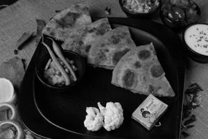 Stuff Paratha With Sabzi Combos