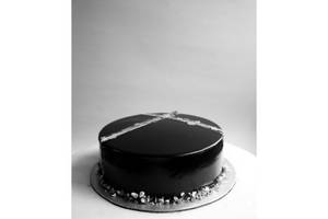 Chocolate Praline Cake