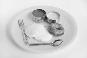 Idli Vada ( 1 Pc )