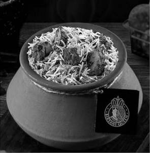 Spicy Soya Chaap Biryani